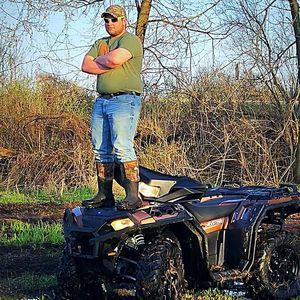 Meet your Posher, Dakota